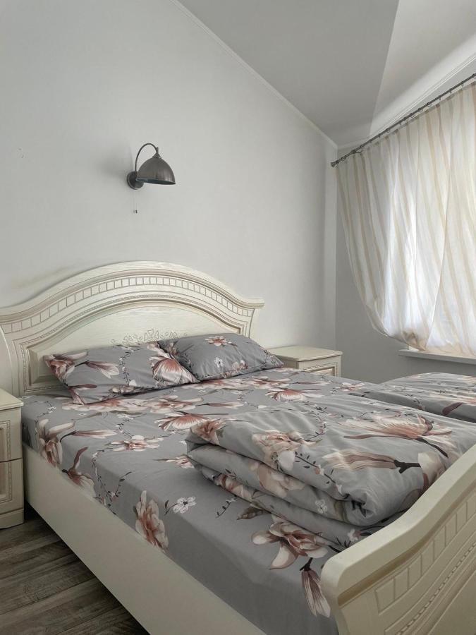 Comfort Place In The City Centre Ivano-Frankivsk Luaran gambar